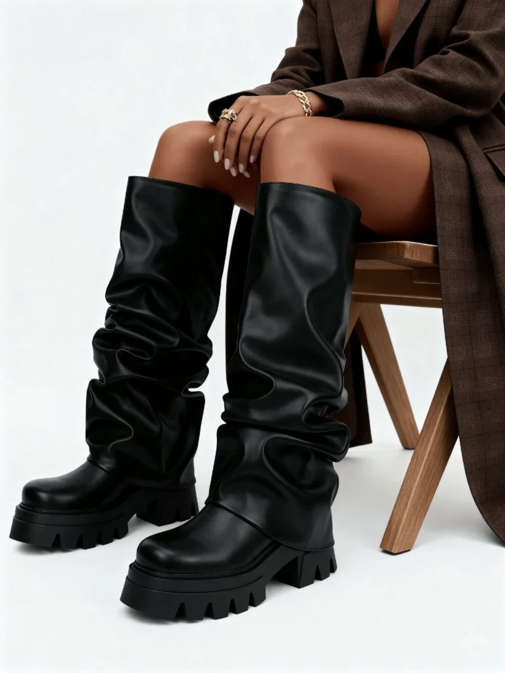 Black Y2K Women's Slip On Platform Slouchy Boots